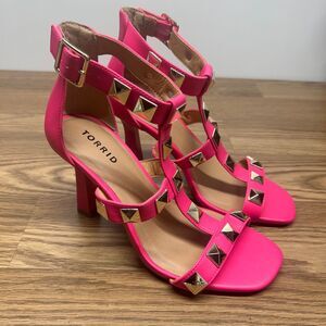 Torrid Hot Pink Studded Cage Heels Size 8.5WW Party Club Barbie Core